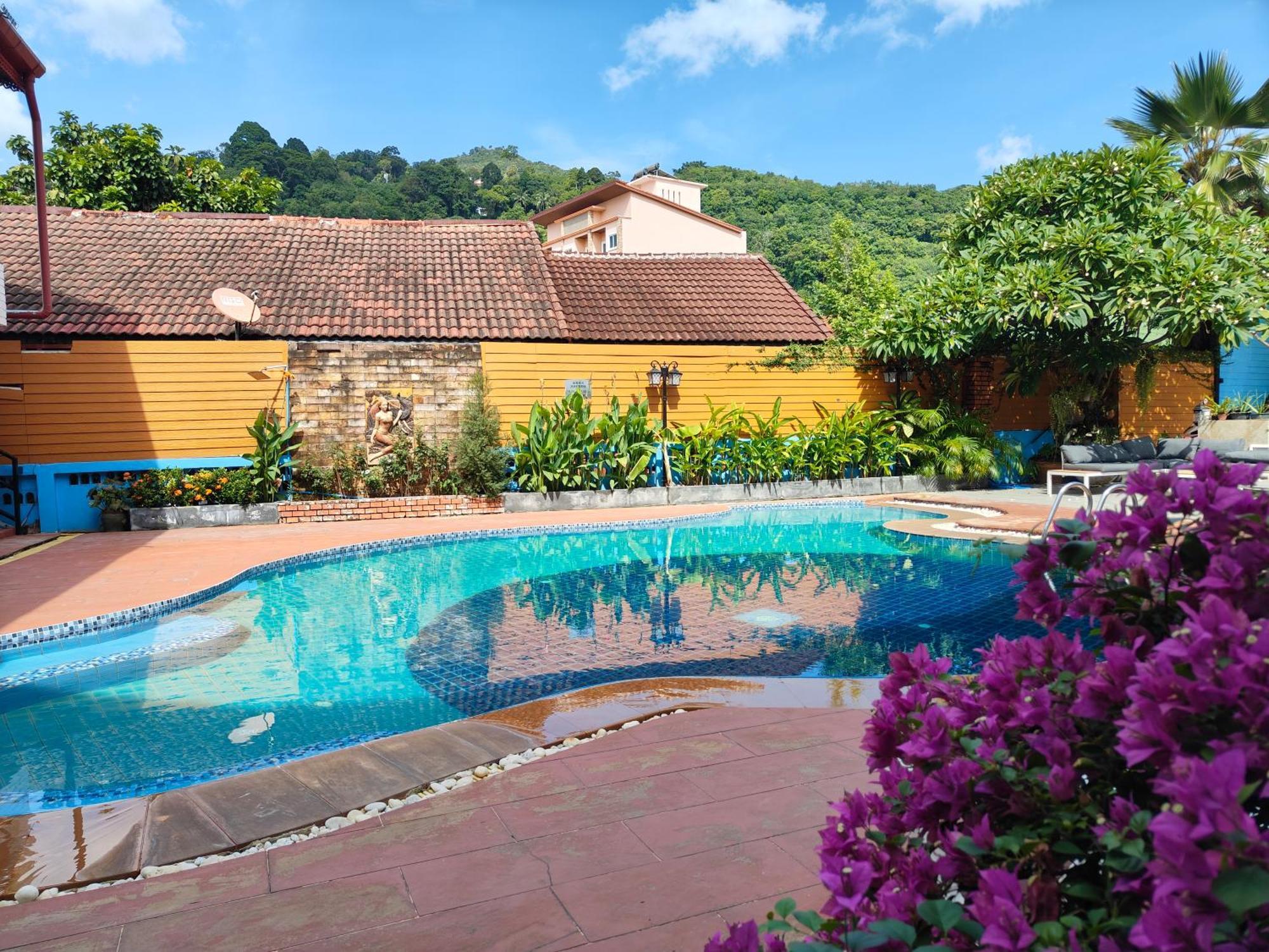 Baankasemsuk Resort 般咔 深宿 Patong Екстериор снимка