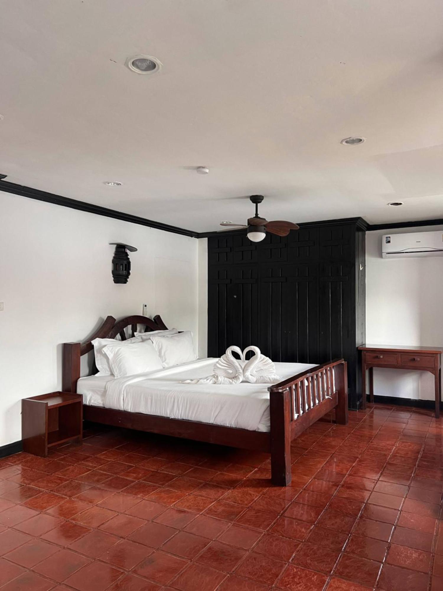 Baankasemsuk Resort 般咔 深宿 Patong Екстериор снимка
